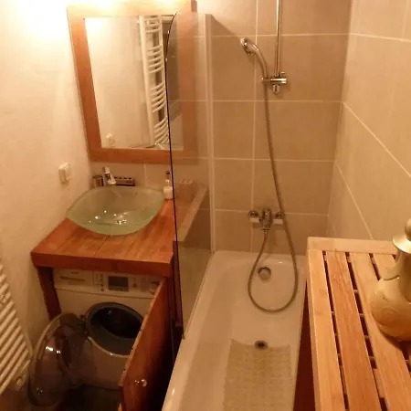 Melisse Apartment *
